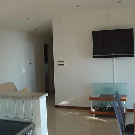 Lägenhet Leon And Leona