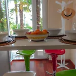 Leon And Leona Apartament