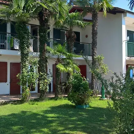 Leon And Leona オパティヤ