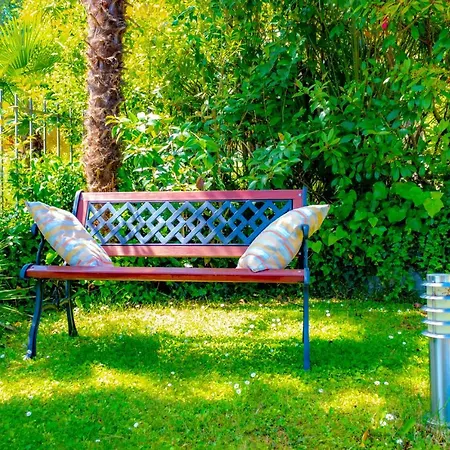 アパート Leon And Leona *