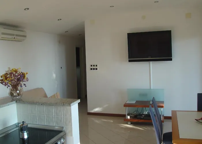 Apartman Leon And Leona