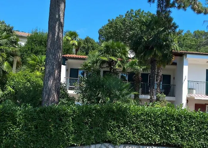 Apartament Leon And Leona *