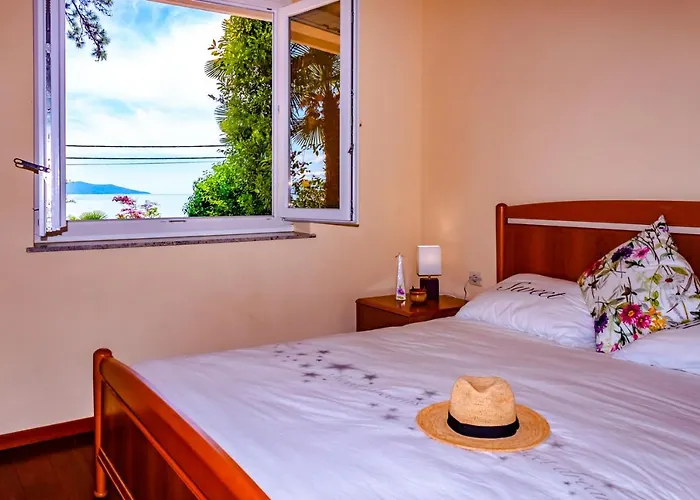 Leon And Leona Apartman *